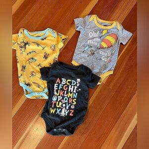 DR. SEUSS Bodysuit Bundle!